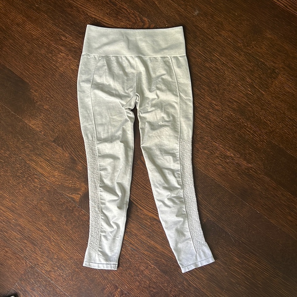FABLETICS LEGGINGS